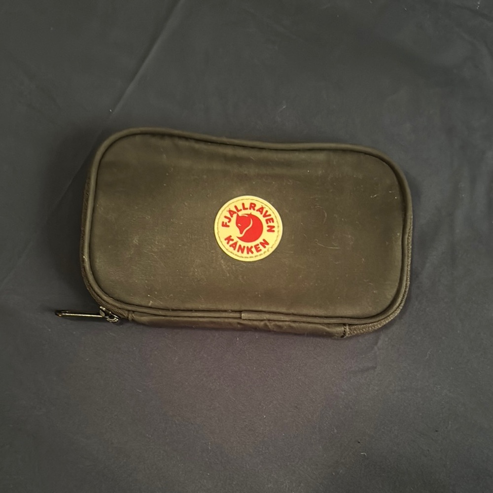 Fjällräven Kånken Travel Wallet